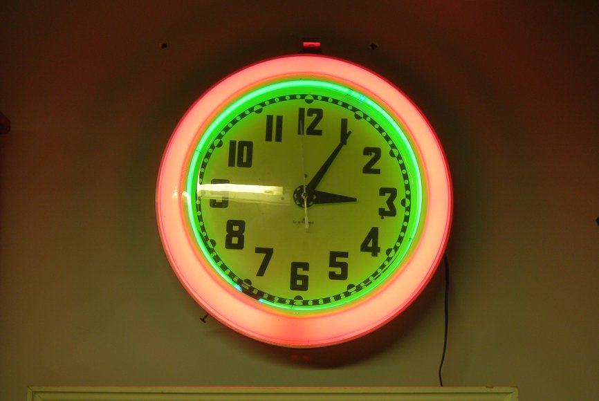 Clock - Vintage Cleveland Bubble